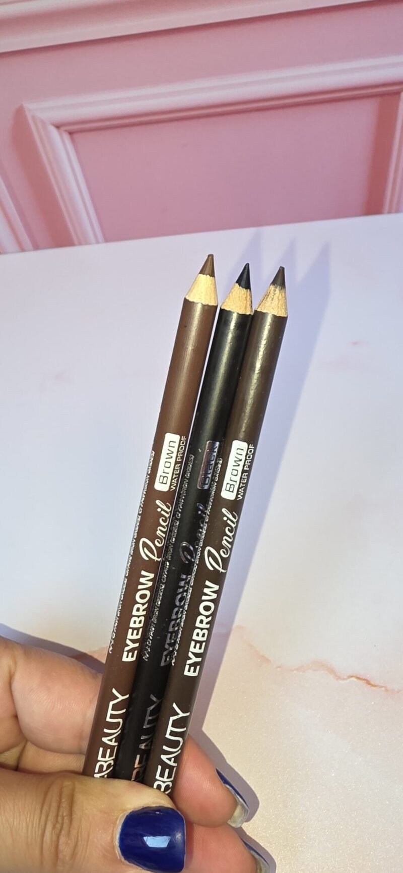 121-123 Eyebrow pencil and liner brown