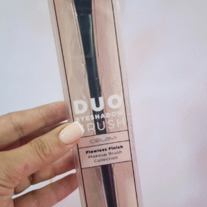 Célavi Duo Eyeshadow Brush- Flawless Finish Makeup Brush