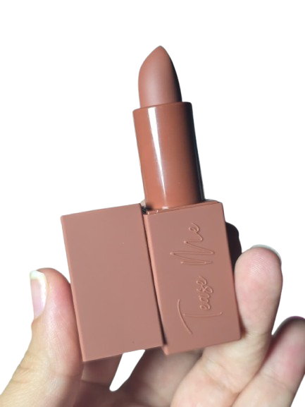 Labial Beauty Creations - Tease me Waiting for you